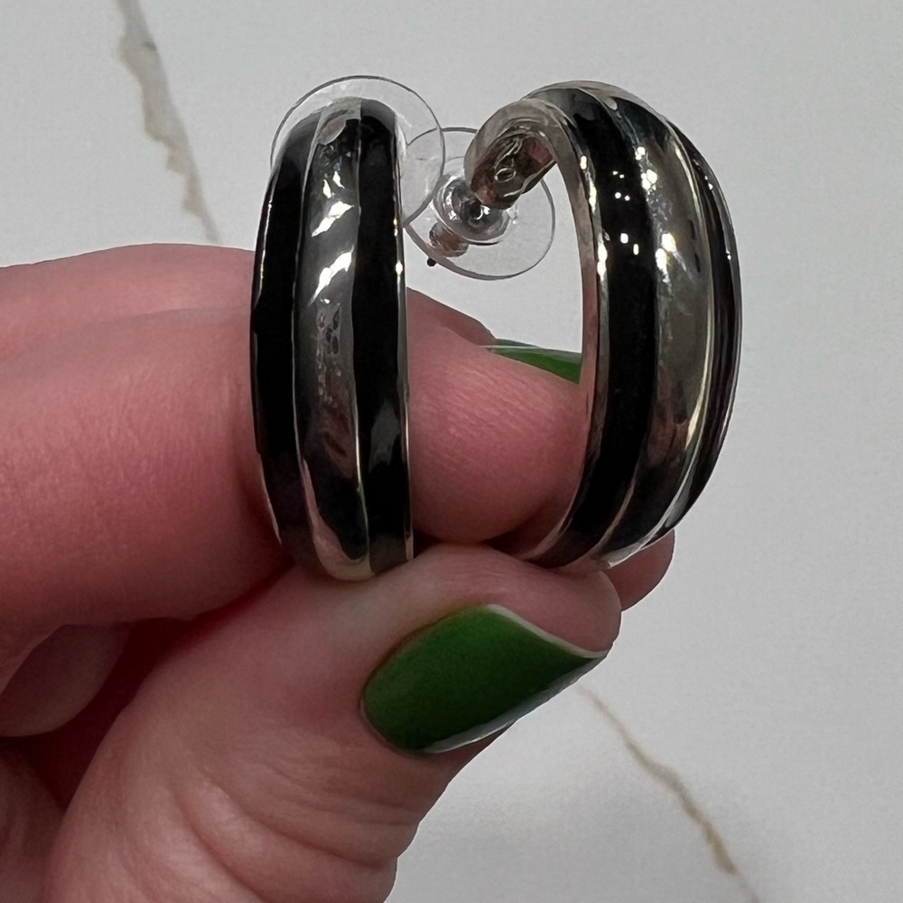 Silver & Black Enamel Striped Graduated 1” Hoop Earrings